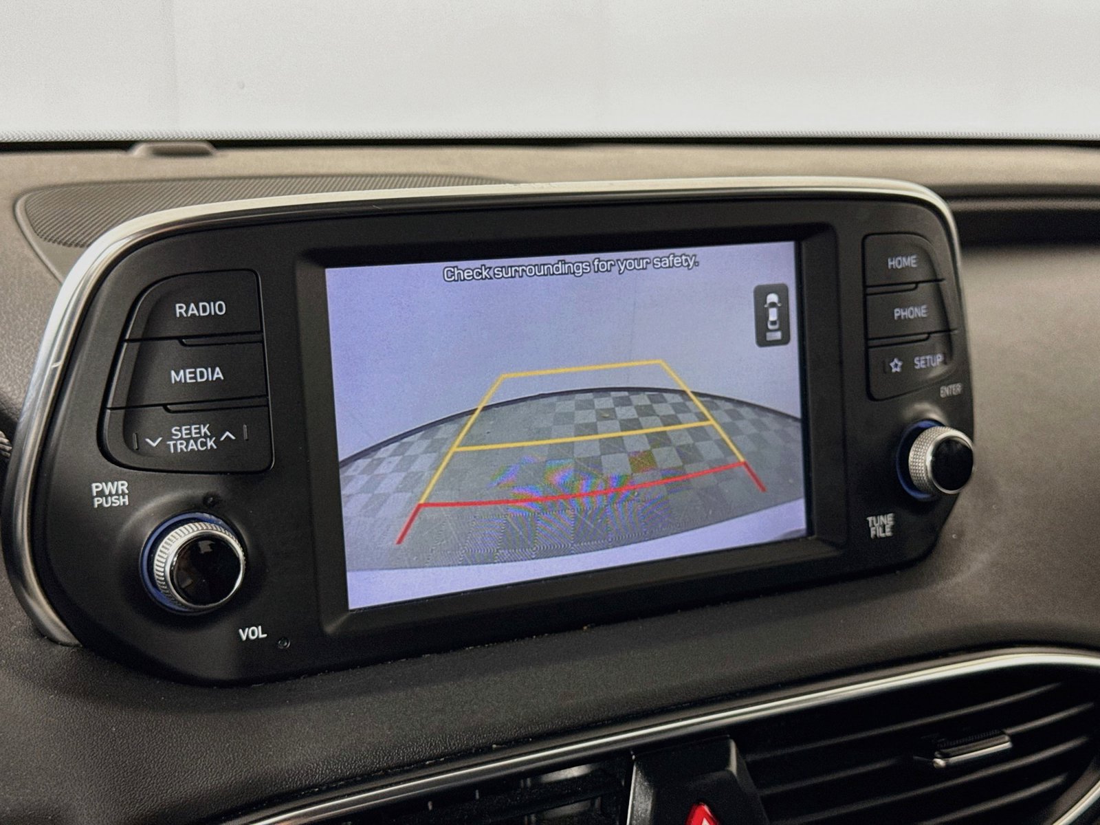 Used 2019 Hyundai Santa Fe SE AWD/4WD image 17