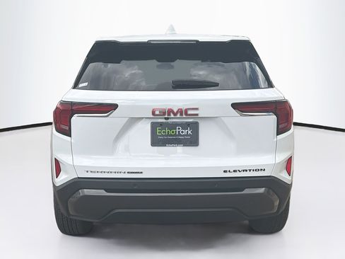 Used 2025 GMC Terrain Elevation AWD/4WD image 7