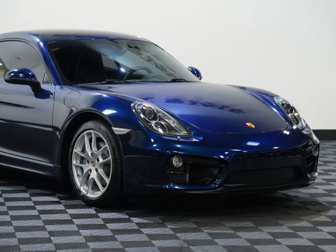 Used 2014 Porsche Cayman RWD image 9
