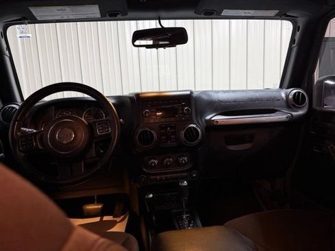 Used 2015 Jeep Wrangler Unlimited Sport w/ Quick Order Package 24S AWD/4WD image 26