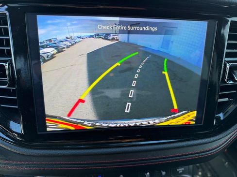 Used 2025 Dodge Durango GT image 25