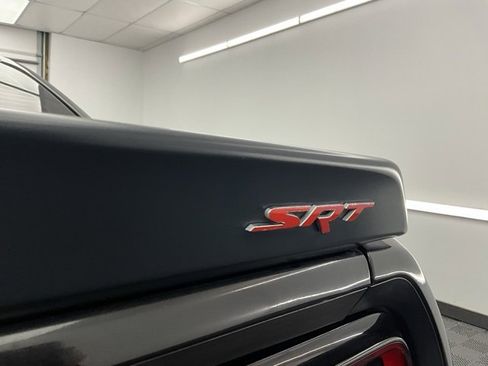 Used 2016 Dodge Challenger SRT Hellcat image 26