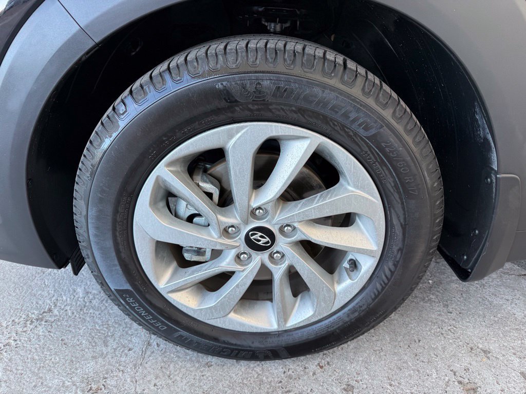 Used 2016 Hyundai Tucson SE w/ Option Group 02 FWD image 9