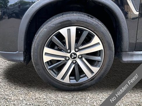 Used 2020 Mitsubishi Outlander Sport SE AWD/4WD image 9