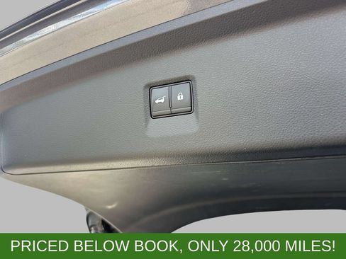 Used 2023 INFINITI QX60 Luxe w/ Cargo Package AWD/4WD image 16