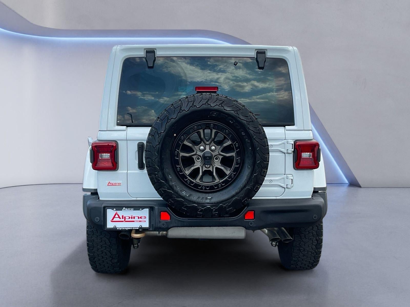 Used 2023 Jeep Wrangler Unlimited Rubicon 392 AWD/4WD image 4