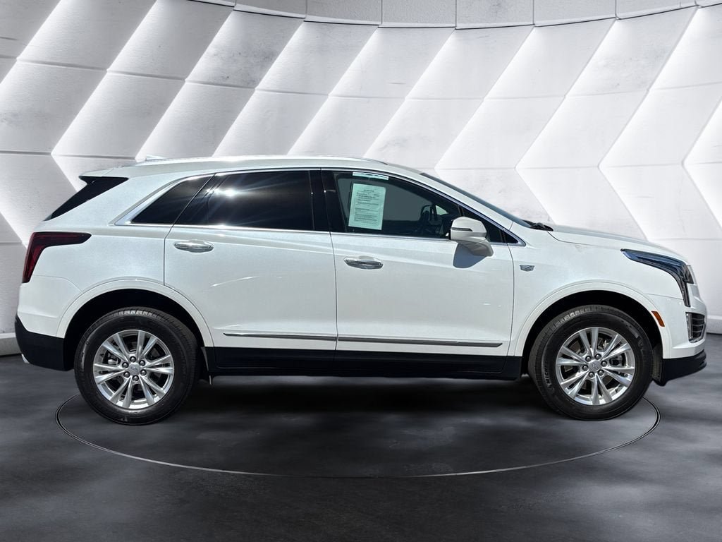 Certified 2024 Cadillac XT5 Luxury FWD image 6