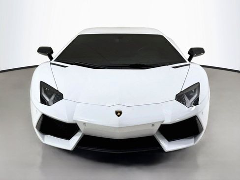 Used 2017 Lamborghini Aventador LP 700-4 AWD/4WD image 11