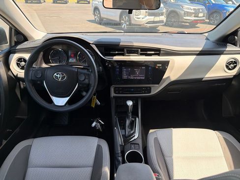 Used 2017 Toyota Corolla LE w/ Carpet Mat Package (TMS) FWD image 35
