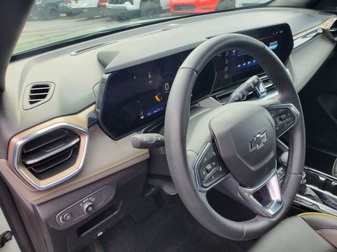 Certified 2025 Chevrolet TrailBlazer ACTIV w/ Convenience Package AWD/4WD image 24