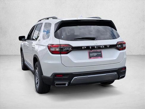 New 2026 Honda Pilot EX-L image 8