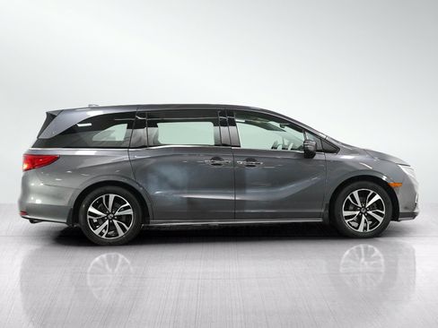 Used 2018 Honda Odyssey Elite image 6