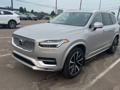 Used 2024 Volvo XC90 B5 Plus w/ Protection Package Premier