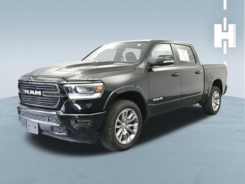 Used 2022 RAM 1500 Laramie AWD/4WD image 1