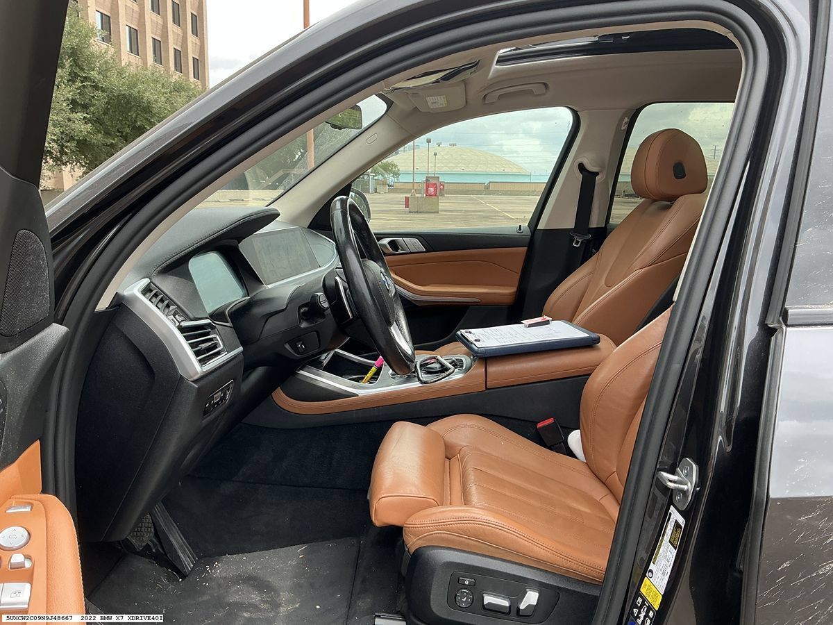 Used 2022 BMW X7 xDrive40i AWD/4WD image 8