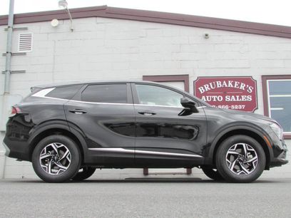Used 2025 Kia Sportage LX