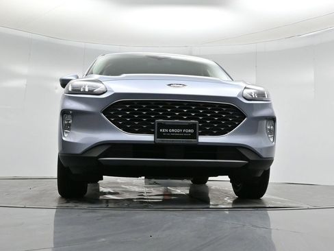 Certified 2022 Ford Escape SEL w/ Technology Package image 47