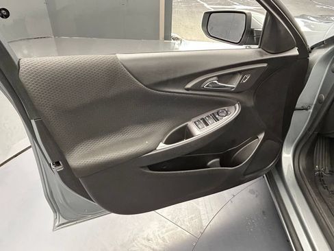 Used 2024 Chevrolet Malibu LT FWD image 43