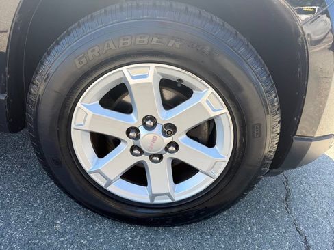 Used 2016 GMC Acadia SL FWD image 32