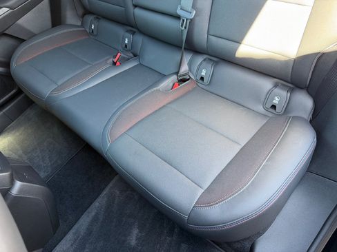Used 2024 Chevrolet Equinox EV RS FWD image 40