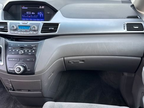 Used 2012 Honda Odyssey EX image 29