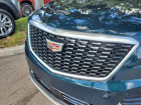Used 2024 Cadillac XT5 Premium Luxury w/ Technology Package image 9