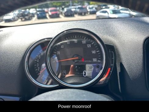 Used 2019 MINI Cooper Countryman S w/ Premium Package FWD image 8