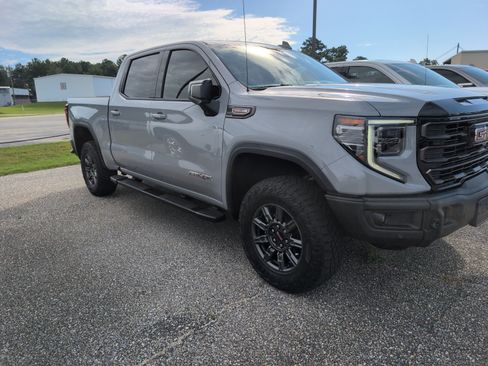 Used 2024 GMC Sierra 1500 AT4X AWD/4WD image 14