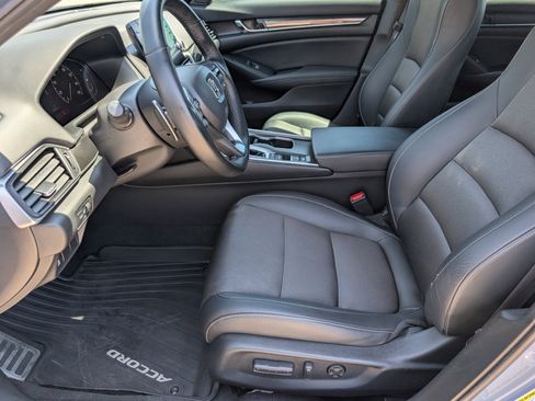 Used 2022 Honda Accord Sport image 9