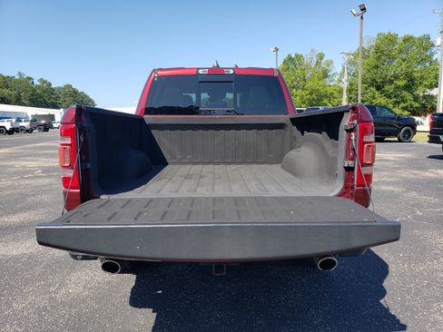 Used 2021 RAM 1500 Laramie w/ Sport Appearance Package AWD/4WD image 9