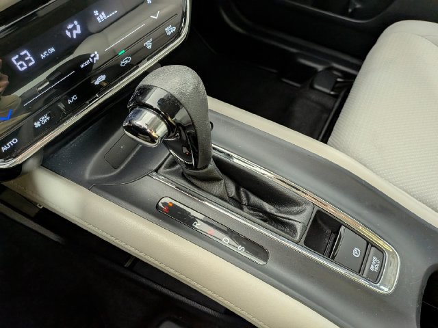 Used 2019 Honda HR-V EX image 17