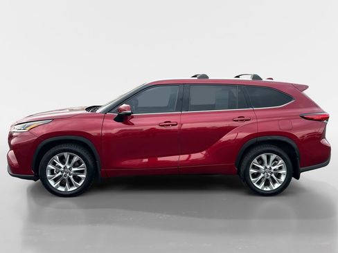 Used 2023 Toyota Highlander Limited AWD/4WD image 2