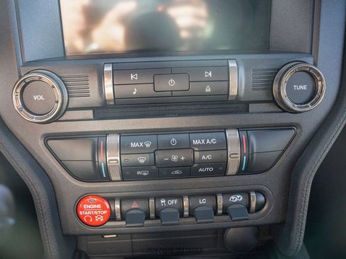 Used 2018 Ford Mustang Shelby GT350 w/ Electronics Package image 41