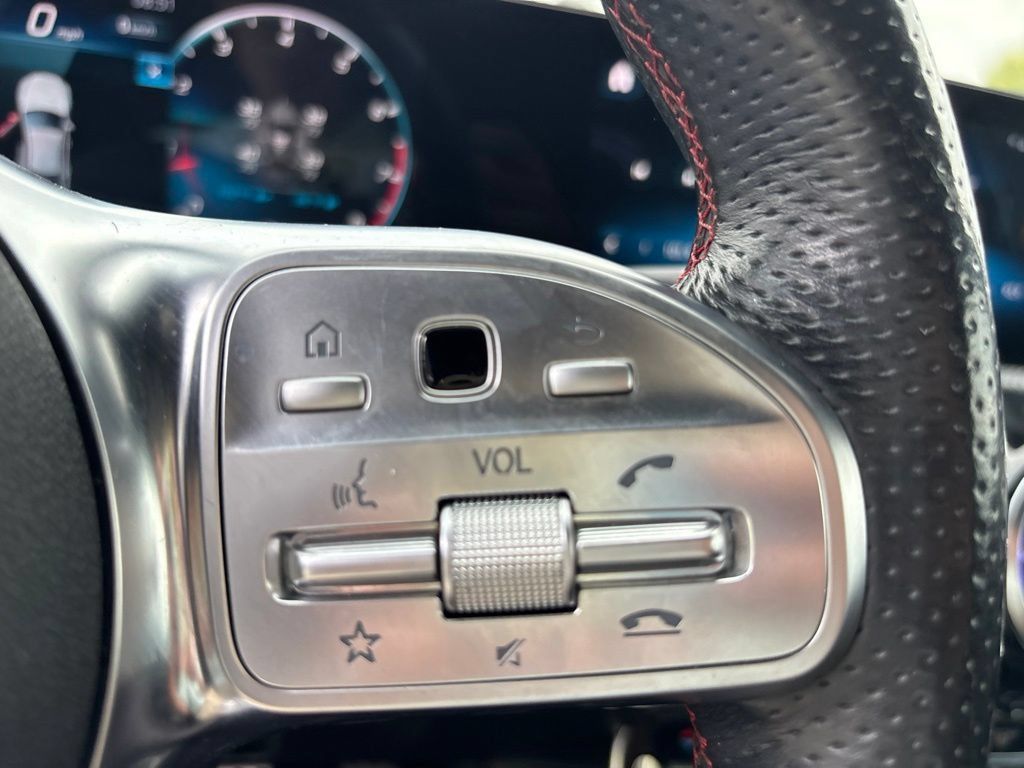Used 2021 Mercedes-Benz CLA 35 AMG 4MATIC image 20