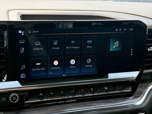 Used 2024 Chevrolet Silverado 1500 LTZ image 20