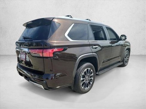 Used 2024 Toyota Sequoia Limited image 5