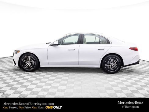 New 2026 Mercedes-Benz E 450 4MATIC Sedan image 2