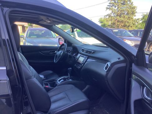 Used 2015 Nissan Rogue SL w/ SL Premium Package AWD/4WD image 12