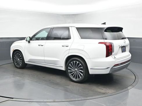 Used 2023 Hyundai Palisade Calligraphy w/ Cargo Package image 6