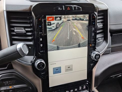 Certified 2022 RAM 2500 Laramie image 23