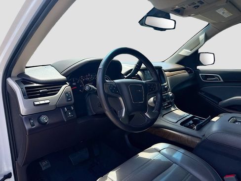 Used 2019 GMC Yukon Denali w/ Enhanced Security Package RWD image 7