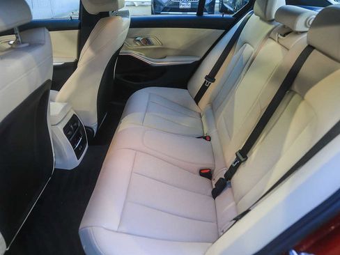 Used 2025 BMW 330i xDrive Sedan image 15