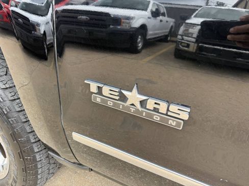 Used 2017 Chevrolet Silverado 1500 LTZ w/ Texas Edition RWD image 37
