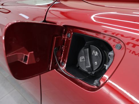 Used 2006 Chevrolet Corvette Convertible w/ Preferred Equipment Group RWD image 27