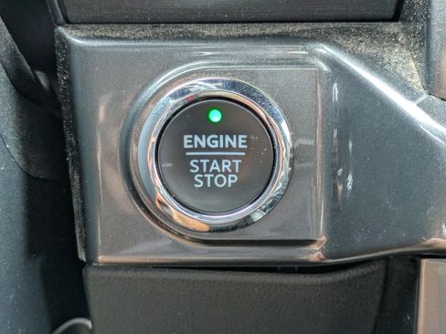 Certified 2022 Ford F150 XLT w/ Equipment Group 302A High image 27