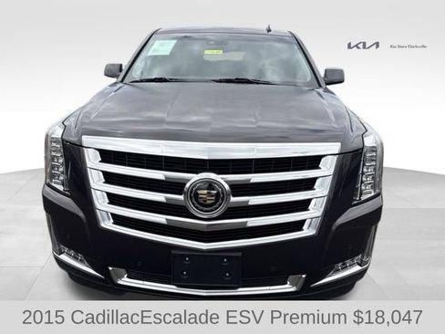 Used 2015 Cadillac Escalade ESV Premium AWD/4WD image 3
