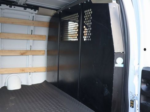 Used 2024 Chevrolet Express 2500 w/ Driver Convenience Package image 27