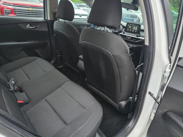 Used 2021 Kia Forte LXS FWD image 12