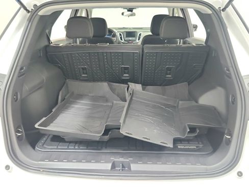 Used 2024 Chevrolet Equinox LS w/ LS Convenience Package FWD image 24