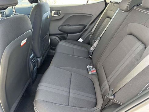 New 2026 Hyundai Venue SEL FWD image 28